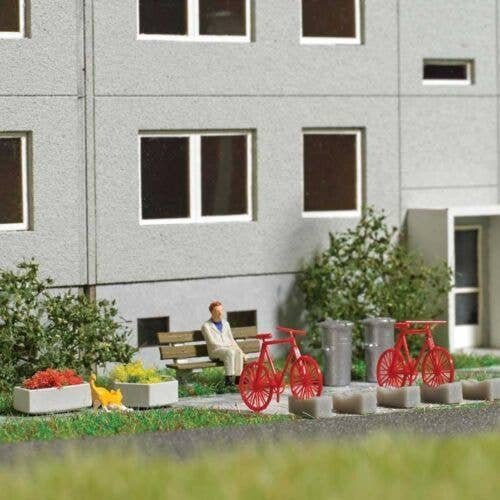 Concrete Details Set -- 2 Benches, 3 Bike Stands, 2 Bikes, 2 Garbage Bins, Paving Slabs, 4 Pla, HO, Busch Gmbh & Co Kg 1846