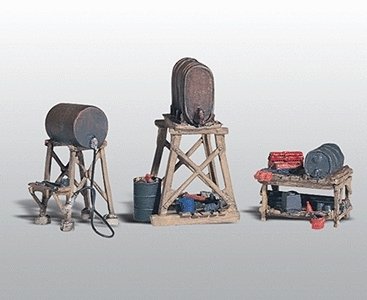 Scenic Details(R) -- 3 Fuel Stands - Kit (Unpainted Metal), HO, Woodland Scenics 212