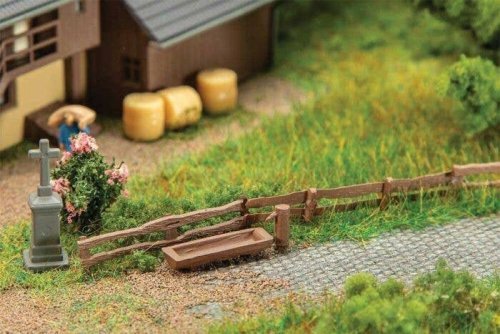 2 Wells and Wooden Fence, N, Faller Gmbh 272924