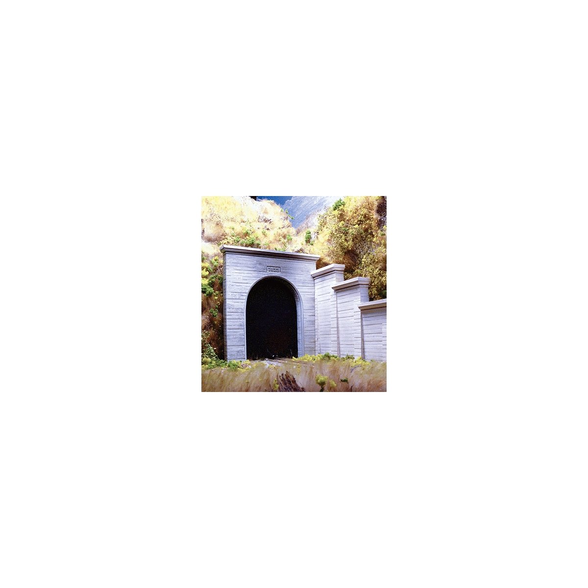 Single-Track Concrete Tunnel Portal -- 4-1/2 x 4-13/32′ 11.4 x 8.7cm, HO, Chooch Enterprises 8320