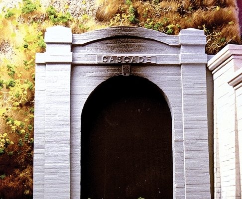 Cascade Tunnel Single-Track Portal -- 4-3/4 x 4-7/8′ 12.1 x 12.4cm, HO, Chooch Enterprises 8321