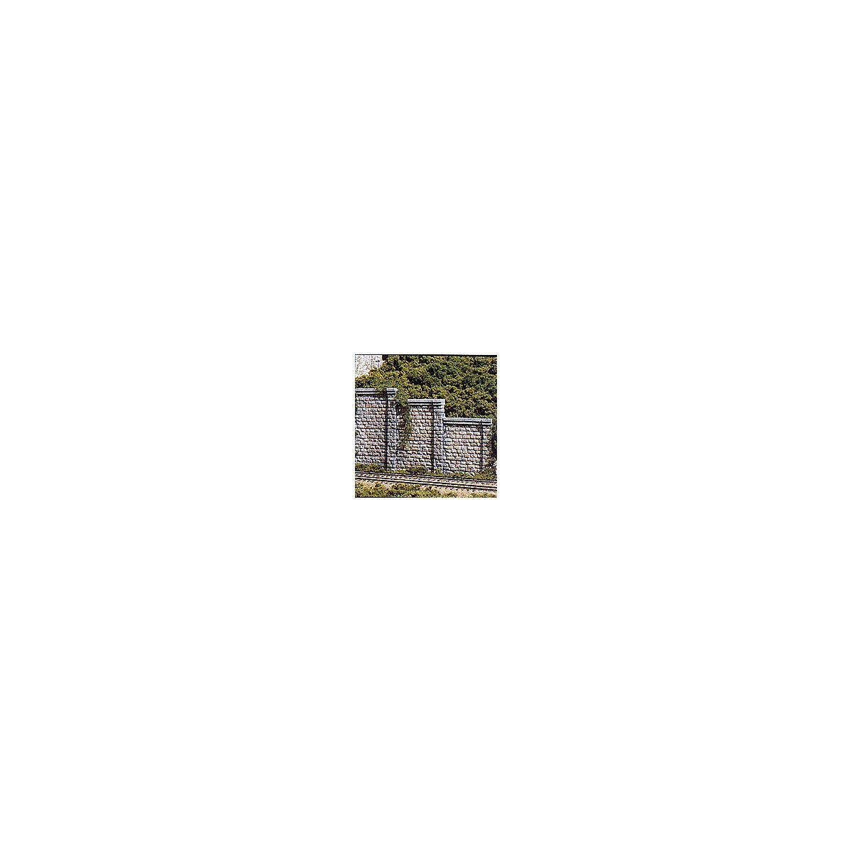 Cut Stone Retaining Wall -- pkg(3), All Scales, Woodland Scenics 1259