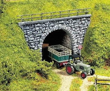 Cut-Stone Underpass -- 5-1/2 x 4-5/16′ 14 x 11 cm, HO, Noch Gmbh & Co 58300