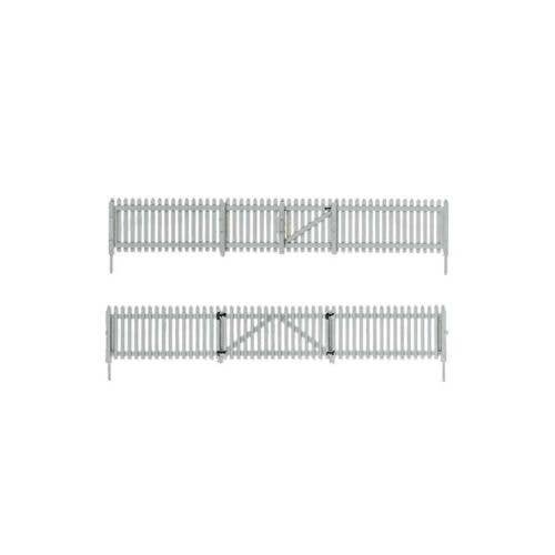 Picket Fence - Kit with Gates, Hinges & Planter Pins -- Total Scale Length: 192′ 58.5m, N, Woodland Scenics 2994