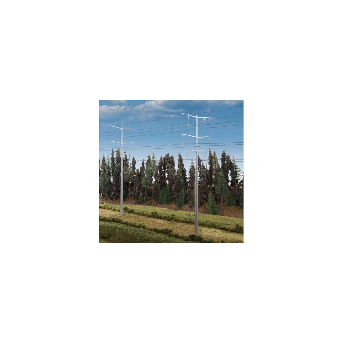 Modern High Voltage Transmission Towers - Kit -- Each Pole Stands 9-3/4′ 24.7cm Tall, HO, Walthers Cornerstone 3343