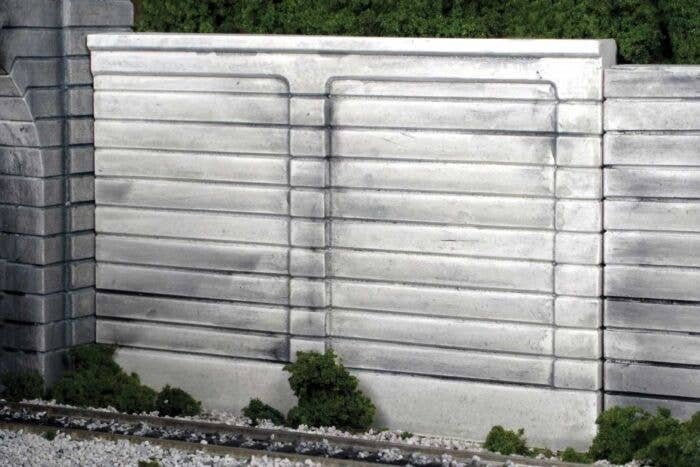 Retaining Wall -- Poured Concrete pkg(2), HO, Monroe Models 114