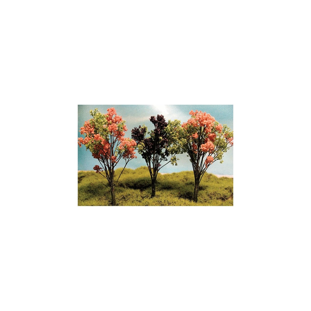 Jacaranda/Blossom Tree -- 4-5′ Tall pkg(4), All Scales, Grand Central Scenery T41