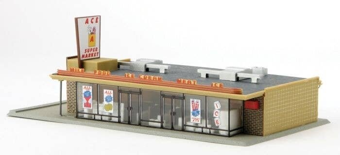 Ace Super Market -- Kit - 5-1/2 x 9-3/8 x 3-1/2′ 13.7 x 23.7 x 8.7cm, HO, Life-Like Products 1330