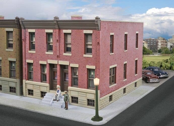 Row House -- Kit - 7-13/16 x 4-9/32 x 4′ 19.8 x 10.8 x 10.1cm, HO, Walthers Cornerstone 3778