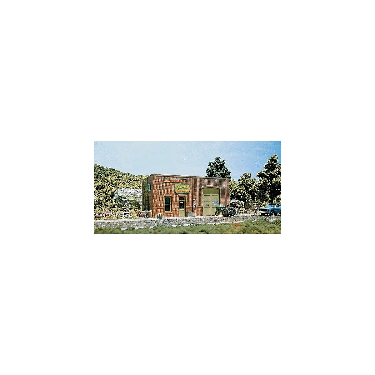 Modular Building System(TM) -- Modular Learning Kit - 5-3/4 x 3′ 14.8 x 7.7cm, HO, Design Preservation Models 36000