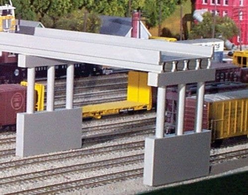 Modern Highway Overpass -- 50′ w/Pier, HO, Rix Products 112