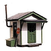 Crossing Shanty -- 1-5/8 x 2′ 4.1 x 5.1cm, HO, B.T.S. 27111