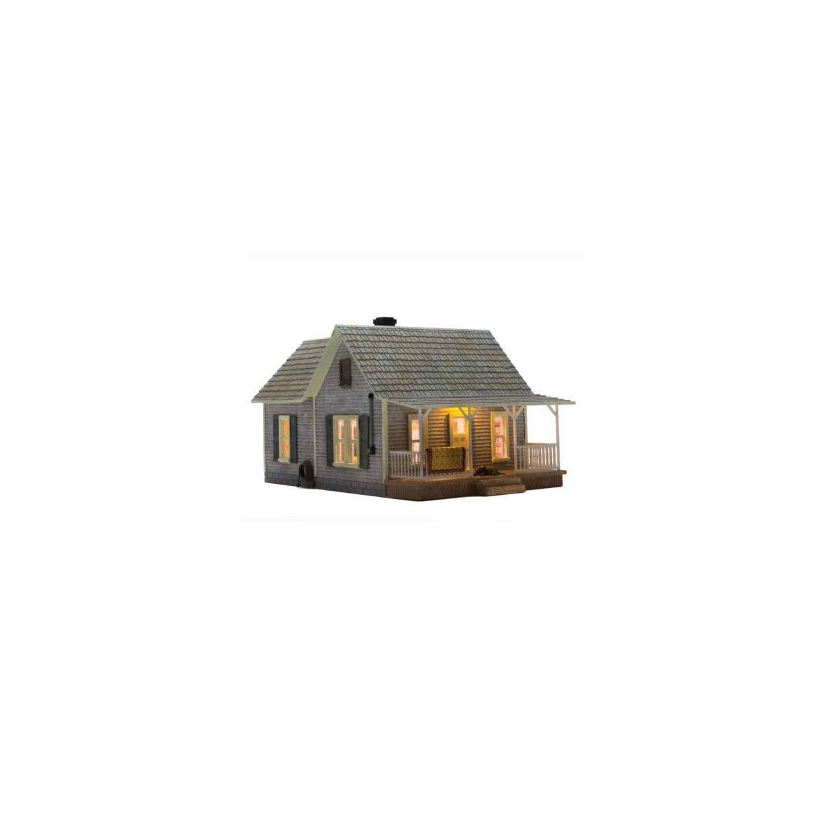 Old Homestead w/Lights - Built & Ready Landmark Structures(R) -- Assembled - 6-3/4 x 9-13/16 x 5-, O, Woodland Scenics 5860