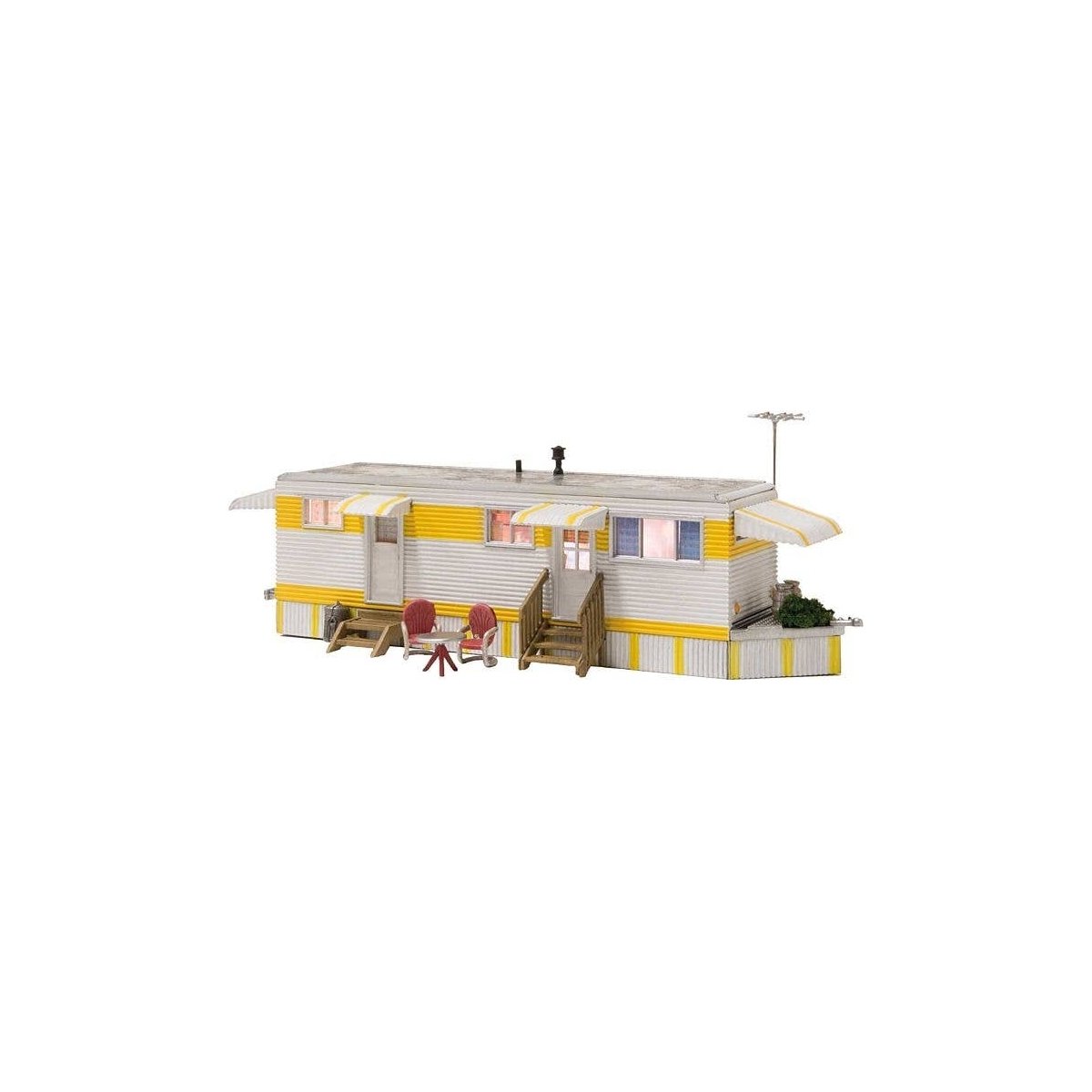 Sunny Days Trailer w/Lights - Built-&-Ready(R) Landmark Structure(R) -- Assembled - 6-1/8 x 2-5/, HO, Woodland Scenics 5062
