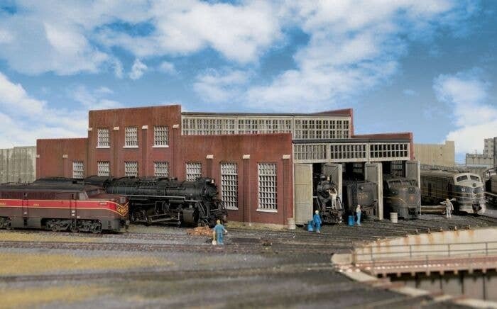 Modern Roundhouse 3 Add-On Stalls -- Kit - 10-13/16 x 3-15/16′ 27.4 x 10cm Stall Width at Re, N, Walthers Cornerstone 3261