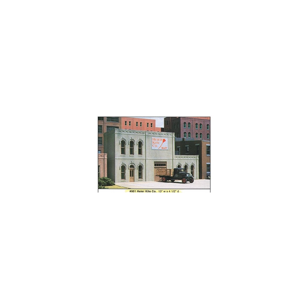 DPM Plastic Kits -- Heier Kite Co. - 13 x 4-1/2′ 33 x 11.4cm, O, Design Preservation Models 95100