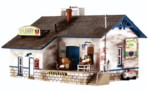 O`Leary Dairy Distribution Landmark Structures(R) -- Kit - 6-3/8 x 4-11/16` 16.1 x 11.9cm, HO, Woodland Scenics 5185