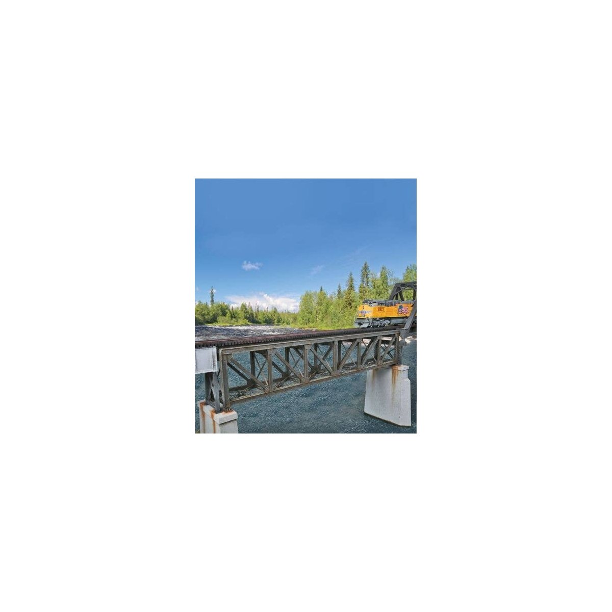 109` Single-Track Pratt Deck Truss Railroad Bridge -- Kit - 15 x 2-5/8 x 3-1/8` 38.1 x 6.6 , HO, Walthers Cornerstone 4520