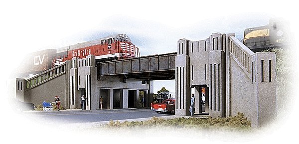 Art Deco Highway Underpass -- Kit - 8-3/8 x 6-5/8 x 1-7/8′ 21.2 x 16.8 x 4.7cm, N, Walthers Cornerstone 3800