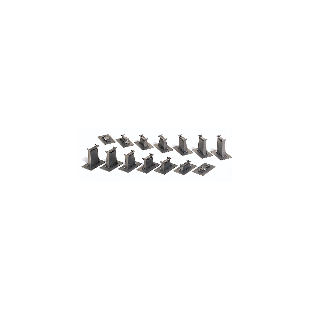 E-Z Track(R) -- Graduated Pier 14-Piece Set, HO, Bachmann Industries 44471