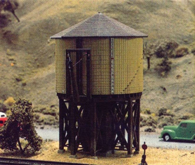 Wood Water Tanks -- pkg(2), N, Tichy Train Group 26002