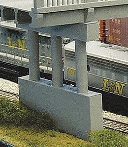 Highway Pier -- Circa 1930s & 1940s, HO, Rix Products 100