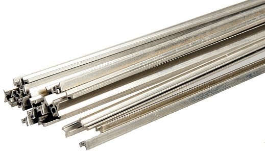 Code 70 Nickel Silver Rail Only -- Nonweathered 3′ pkg(33), HO, Micro Engineering 17070