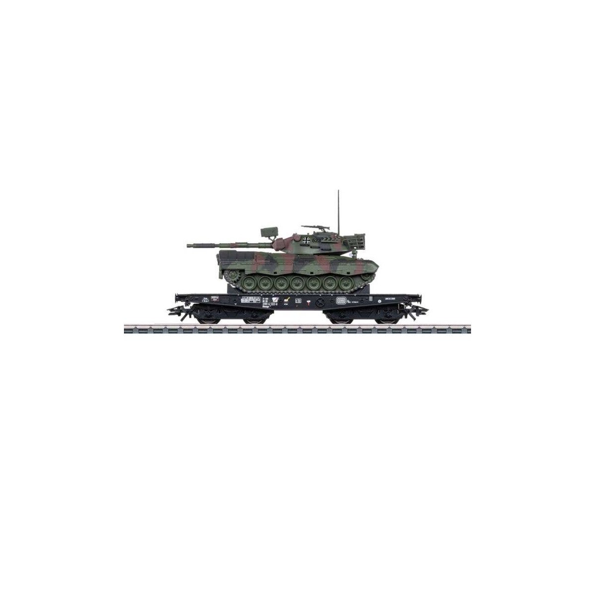 Type Rlmmps 650 Heavy-Duty Flatcar w/Leopard Tank Load - 3-Rail - Ready to Run -- German Federal Railroad DB (Era IV, black), HO