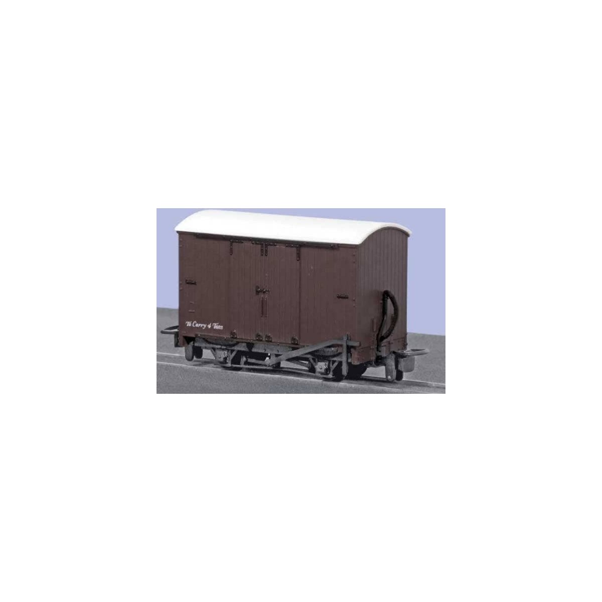 4-Wheel Wood Boxcar - Ready to Run -- Painted, Unlettered (brown, white), HOn30, Peco GR221U