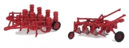 Farm Plow and Planter - Assembled -- Red, HO, Walthers SceneMaster 4162