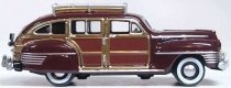 1942 Chrysler Town and Country Station Wagon - Assembled -- Regal Maroon Woody, HO, Oxford Diecast 87CB42001
