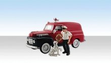 AutoScenes(R) - Assembled -- Sparky & the Chief, HO, Woodland Scenics 5559