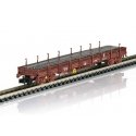 Type Uas Stake Flatcar with Rail Load 2-Pack - Ready to Run -- French State Railways SNCF (Era VI 2012, Boxcar Red), N, Trix 182
