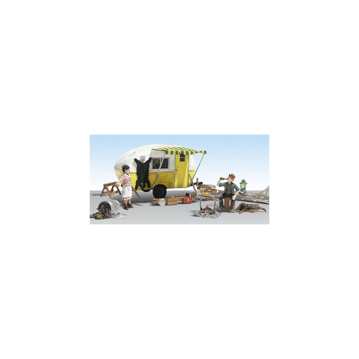 AutoScenes(R) - Assembled -- Ma & Pa′s Trailer Haven, HO, Woodland Scenics 5542