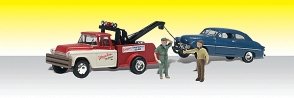 AutoScenes(TM) -- Wayne Recker′s Tow Service, N, Woodland Scenics 5324