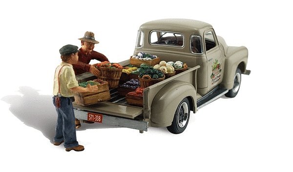 AutoScenes(R) -- Paul′s Fresh Market, N, Woodland Scenics 5346