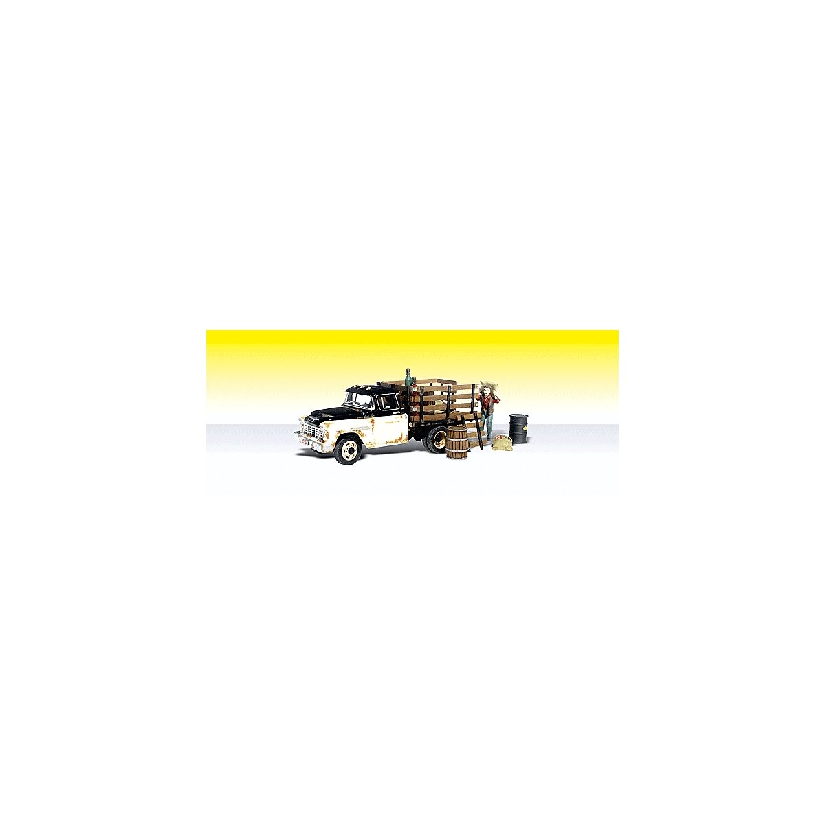 AutoScenes(R) -- Henry`s Haulin`, N, Woodland Scenics 5335