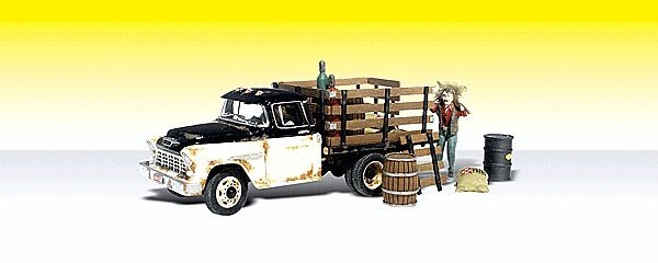 AutoScenes(R) -- Henry`s Haulin`, N, Woodland Scenics 5335