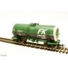 Onega 15-1443-0201 4-axle tank wagon for viscous petroleum products, HO