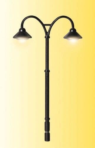 Baden-Baden Double Platform Lamp -- 2-15/16′ 7.4cm Tall, HO, Viessmann Modellspielwaren 6109