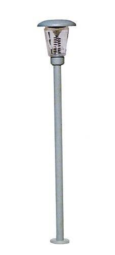 Dodenau Streetlight -- Yellow LED 2-1/4′ 5.8cm Tall, HO, Viessmann Modellspielwaren 6038