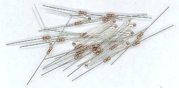 Yeloglo White LEDs -- 1/8′ 3mm pkg(10), All Scales, Miniatronics Corp. 1231010
