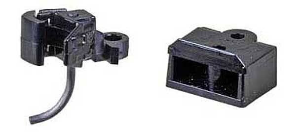 Knuckle Couplers -- Body-Mount Medium Offset Coupler w/Short Narrow Gear Box, G, Kadee Quality Products 836
