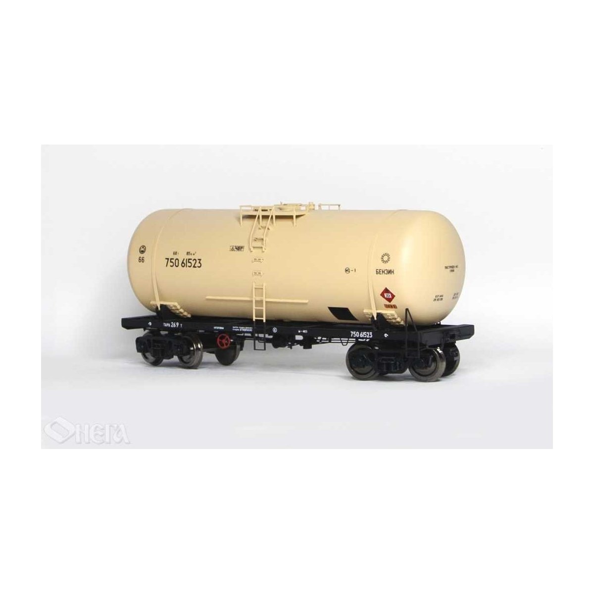 Tank wagon - for gasoline - HO - Onega 1547-0203