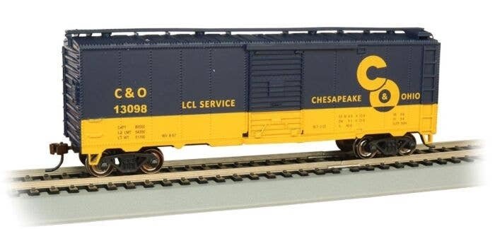 Pullman-Standard PS-1 40′ Steel Boxcar - Ready to Run - Silver Series(R) -- Chesapeake & Ohi, HO, Bachmann Industries 16002