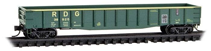 50′ 15-Panel Fixed-End Gondola - Ready to Run -- Reading 38925 (green, yellow), N, Micro Trains Line 10500086