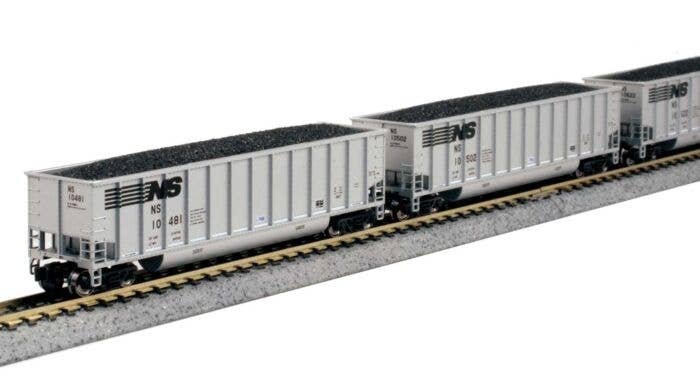 BethGon Coalporter 8-Pack - Ready to Run -- Norfolk Southern (silver, black, 2000s logo), N, Kato USA Inc 1064634