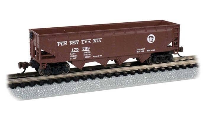 40′ Quad Hopper - Ready to Run -- Pennsylvania Railroad 175799 (Boxcar Red, Circle Keystone), N, Bachmann Industries 73352