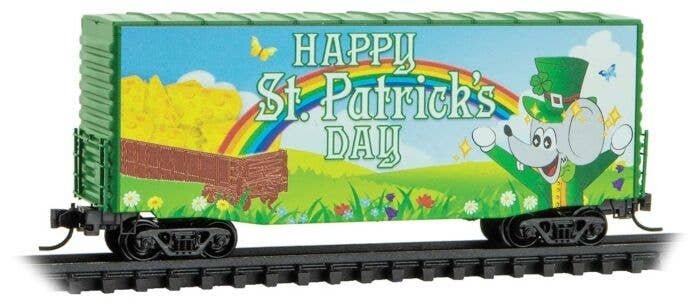 Modified Pullman-Standard 40` Hy-Cube Boxcar - Ready to Run -- Micro-Mouse St. Patrick`s Day (green, blue, yellow), N, Micro Tra