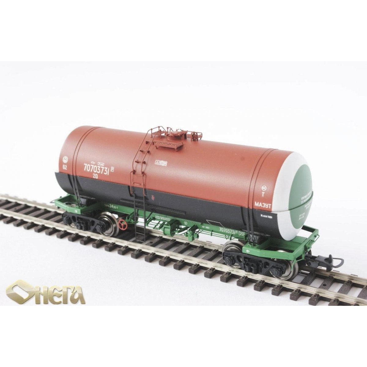 Tank wagon - tank car - for viscous petroleum products - HO - Onega 15-1443-0202